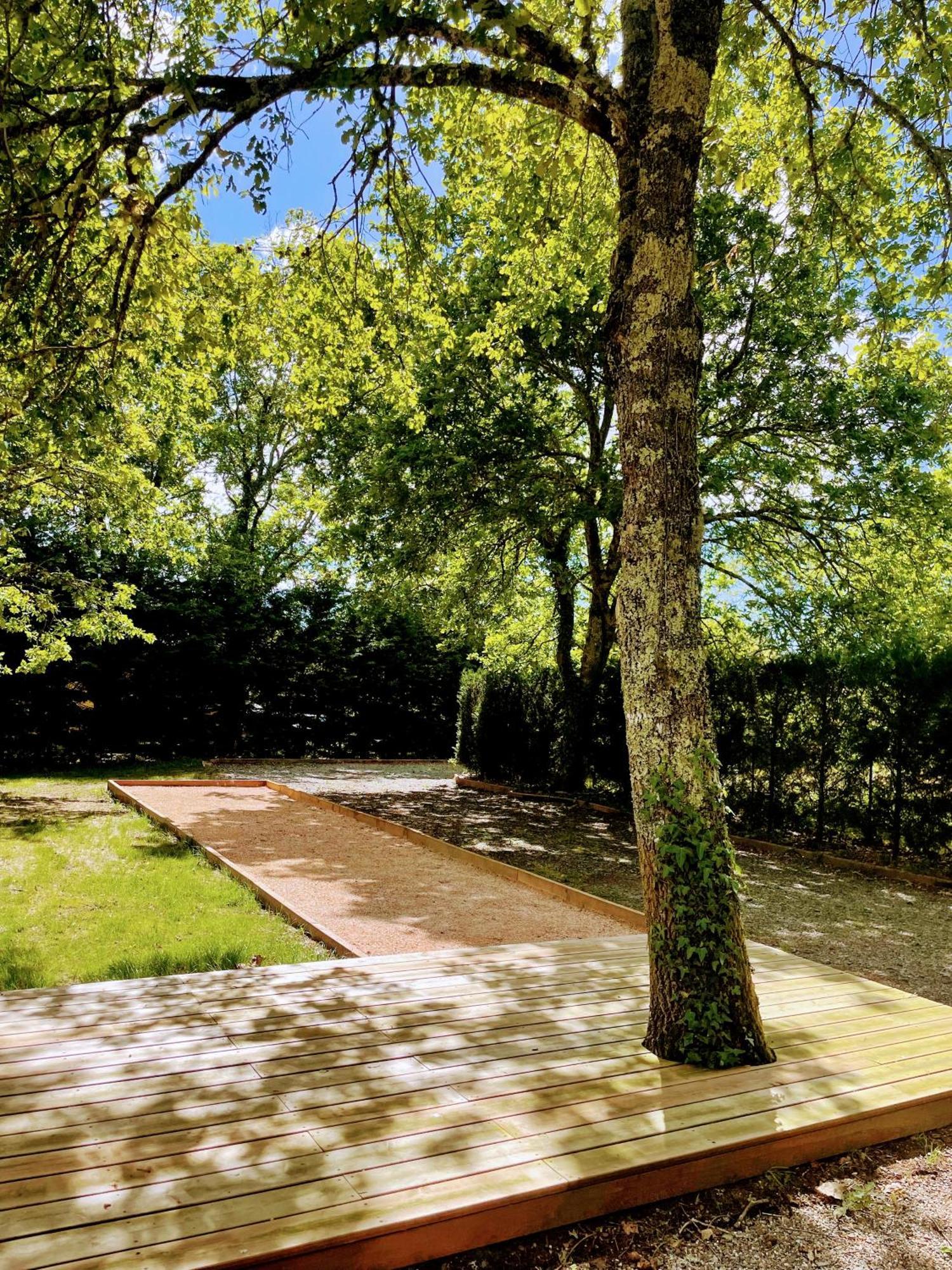 L Estanguet Maison Octogonale En Foret Rion-Des-Landes Exterior photo